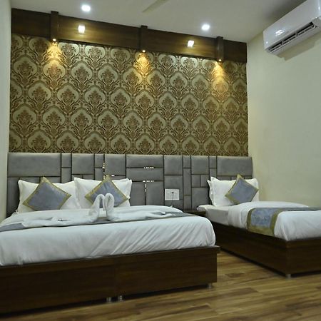 Guntas Residency Hotel Amritsar Ngoại thất bức ảnh