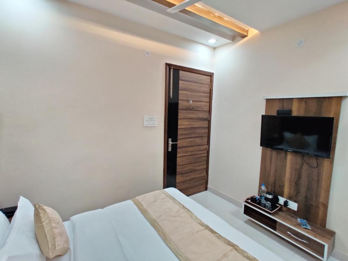 Guntas Residency Hotel Amritsar Ngoại thất bức ảnh