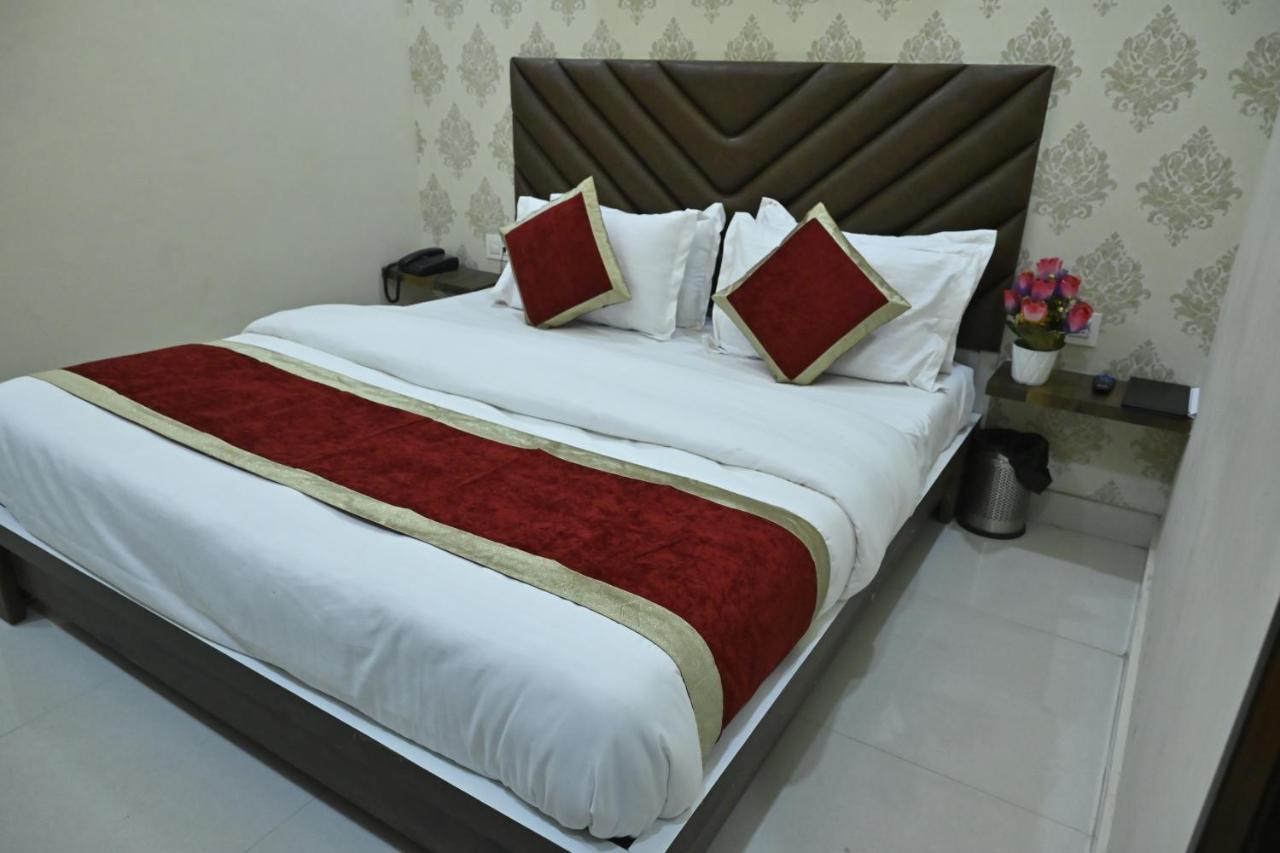 Guntas Residency Hotel Amritsar Ngoại thất bức ảnh