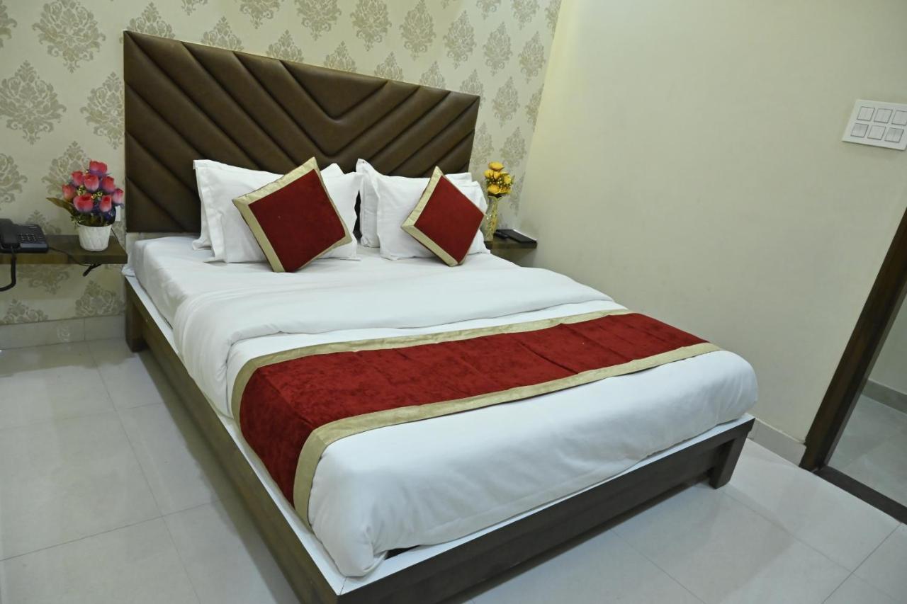 Guntas Residency Hotel Amritsar Ngoại thất bức ảnh