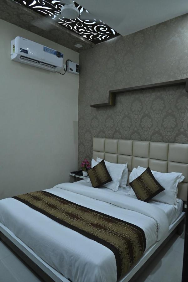 Guntas Residency Hotel Amritsar Ngoại thất bức ảnh