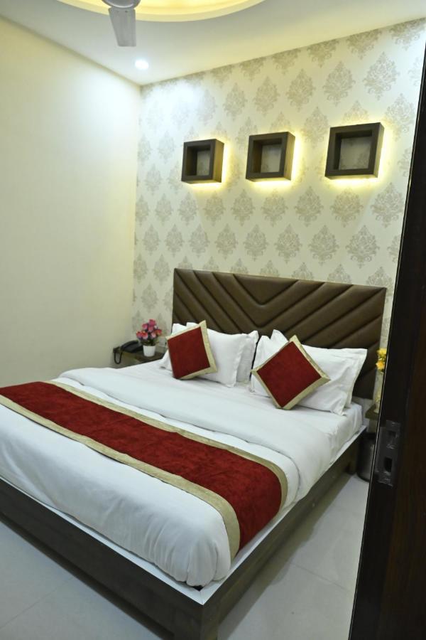 Guntas Residency Hotel Amritsar Ngoại thất bức ảnh